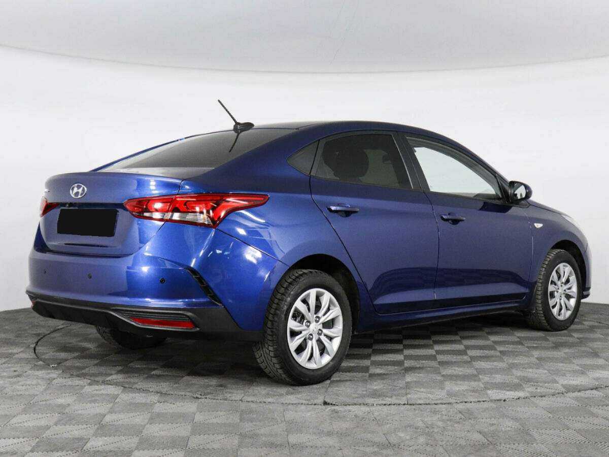 Hyundai Solaris с пробегом — 2022 год. Фото: #4