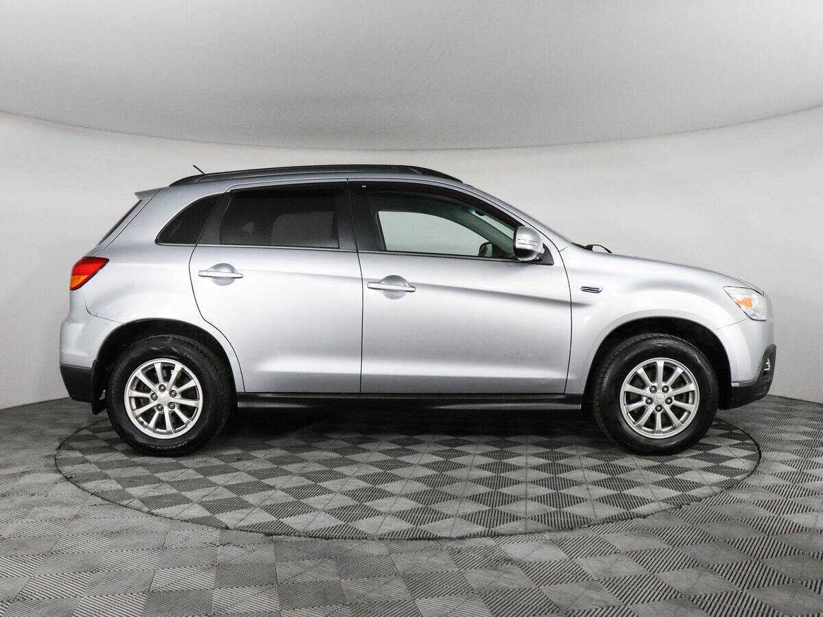 Mitsubishi ASX с пробегом — 2012 год. Фото: #3