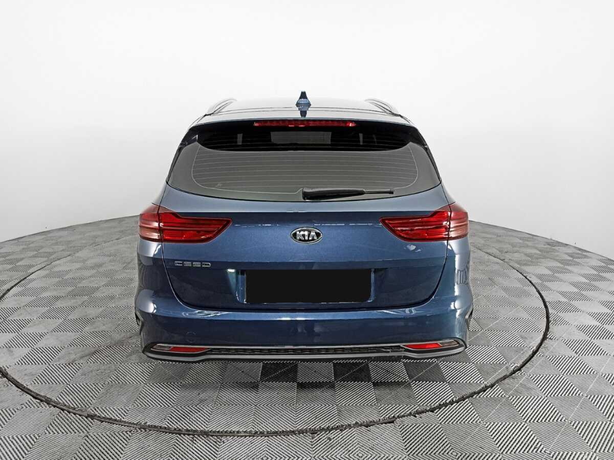 Kia Ceed с пробегом — 2021 год. Фото: #5