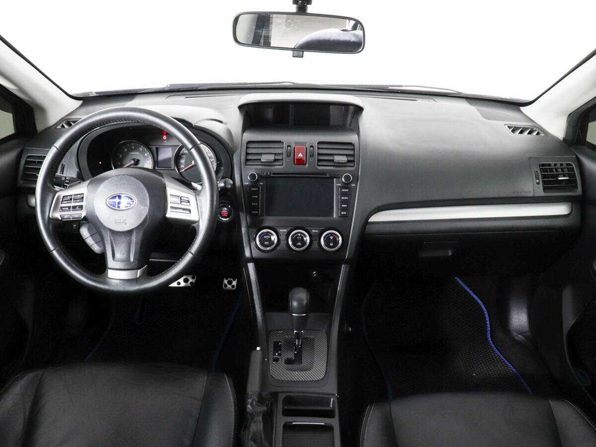 Subaru XV с пробегом — 2014 год. Фото: #10