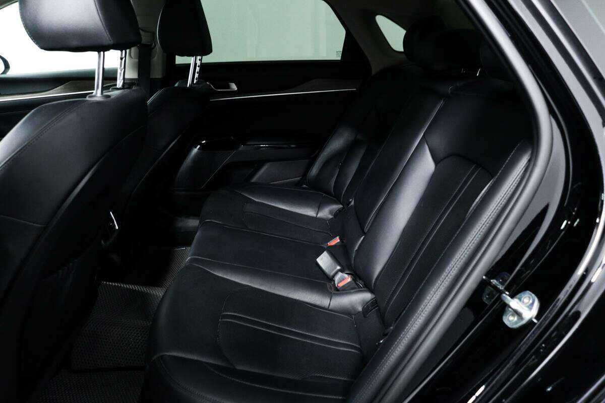 Kia K5 с пробегом — 2020 год. Фото: #11