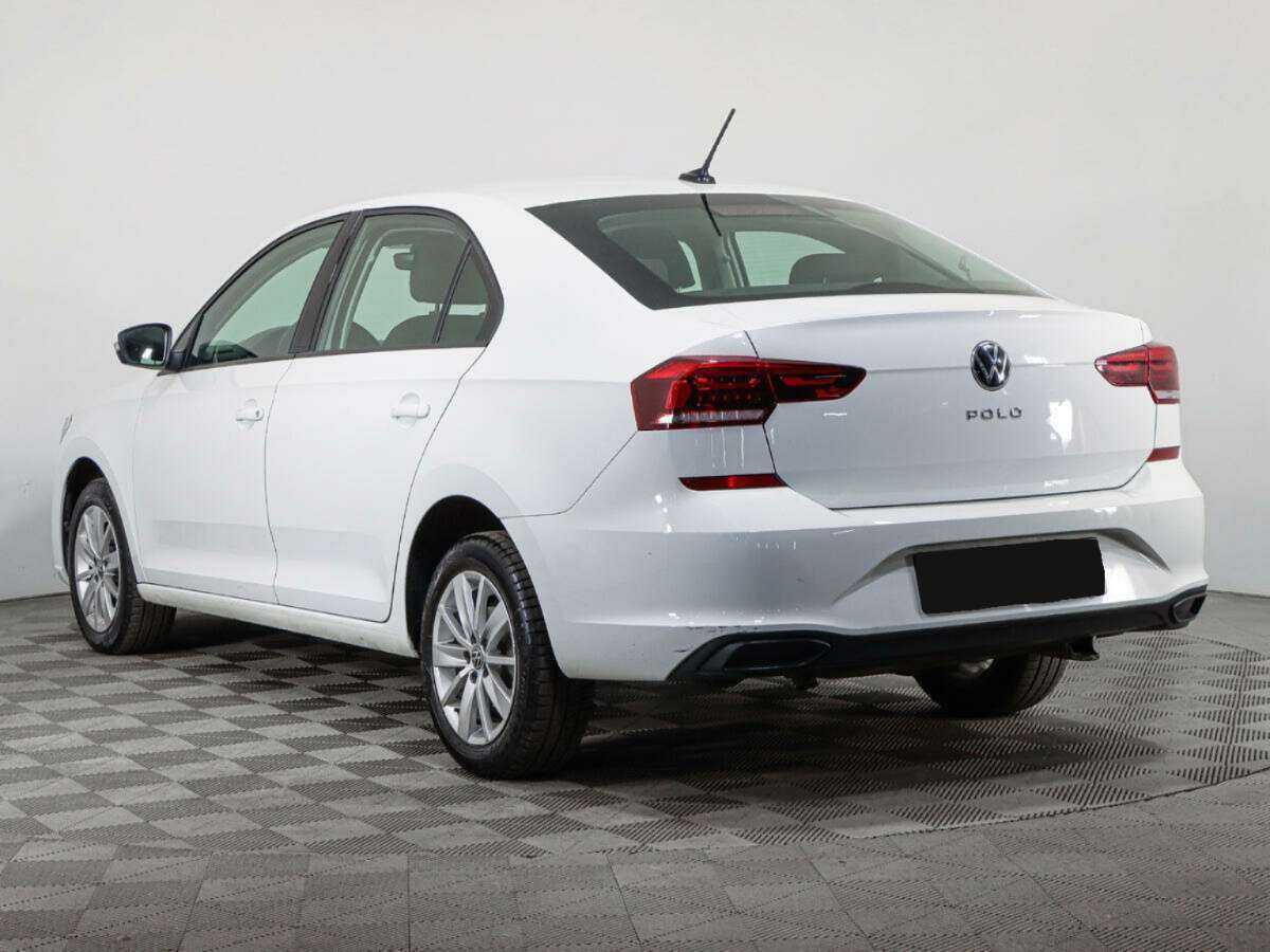 Volkswagen Polo с пробегом — 2022 год. Фото: #6