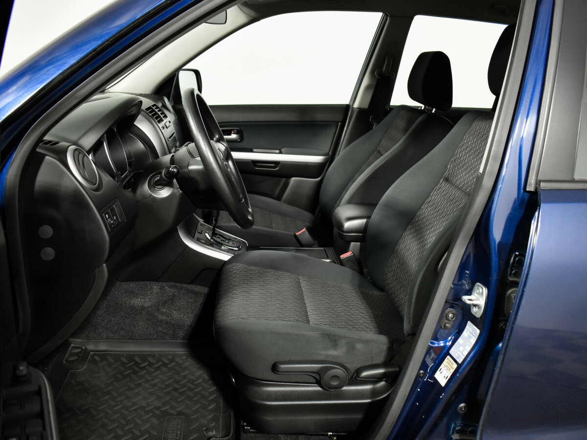 Suzuki Grand Vitara с пробегом — 2014 год. Фото: #9