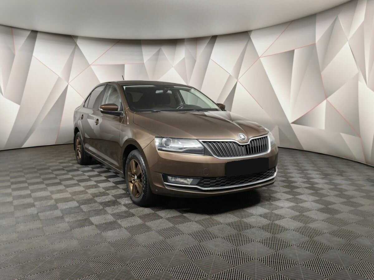 Skoda Rapid с пробегом — 2018 год. Фото: #2