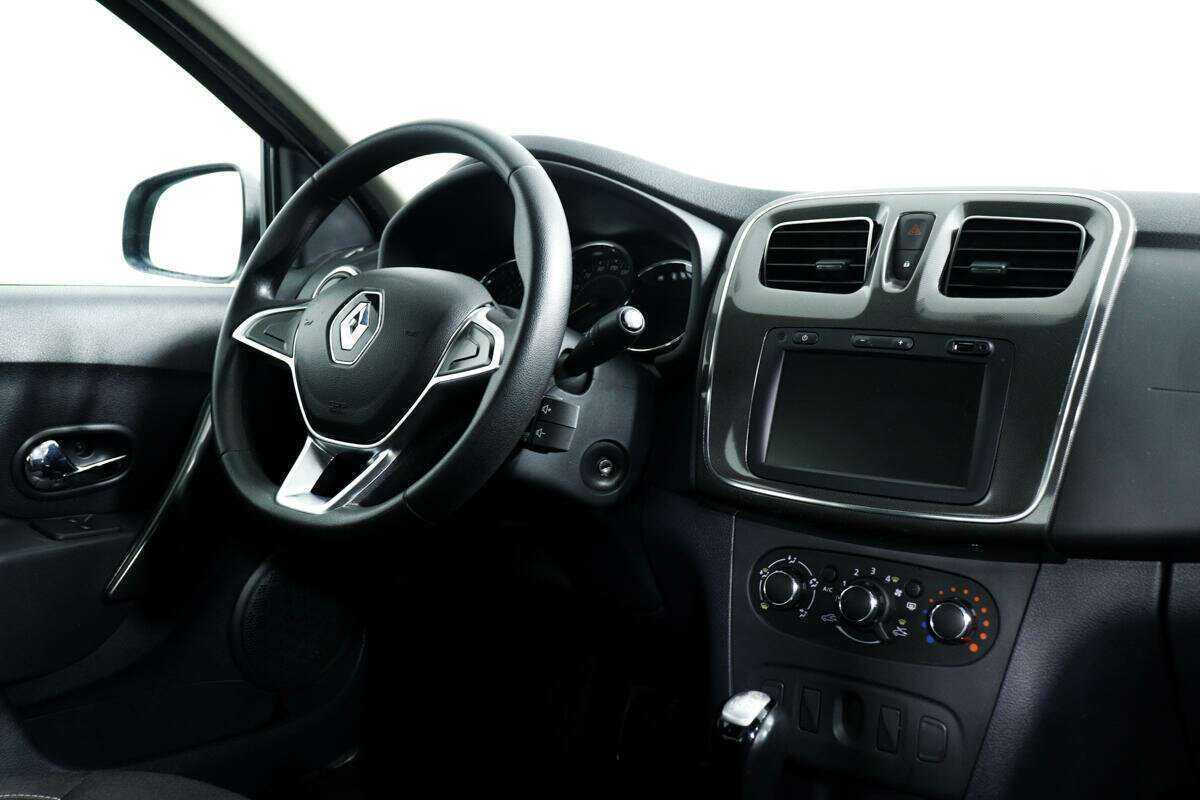 Renault Logan с пробегом — 2020 год. Фото: #8