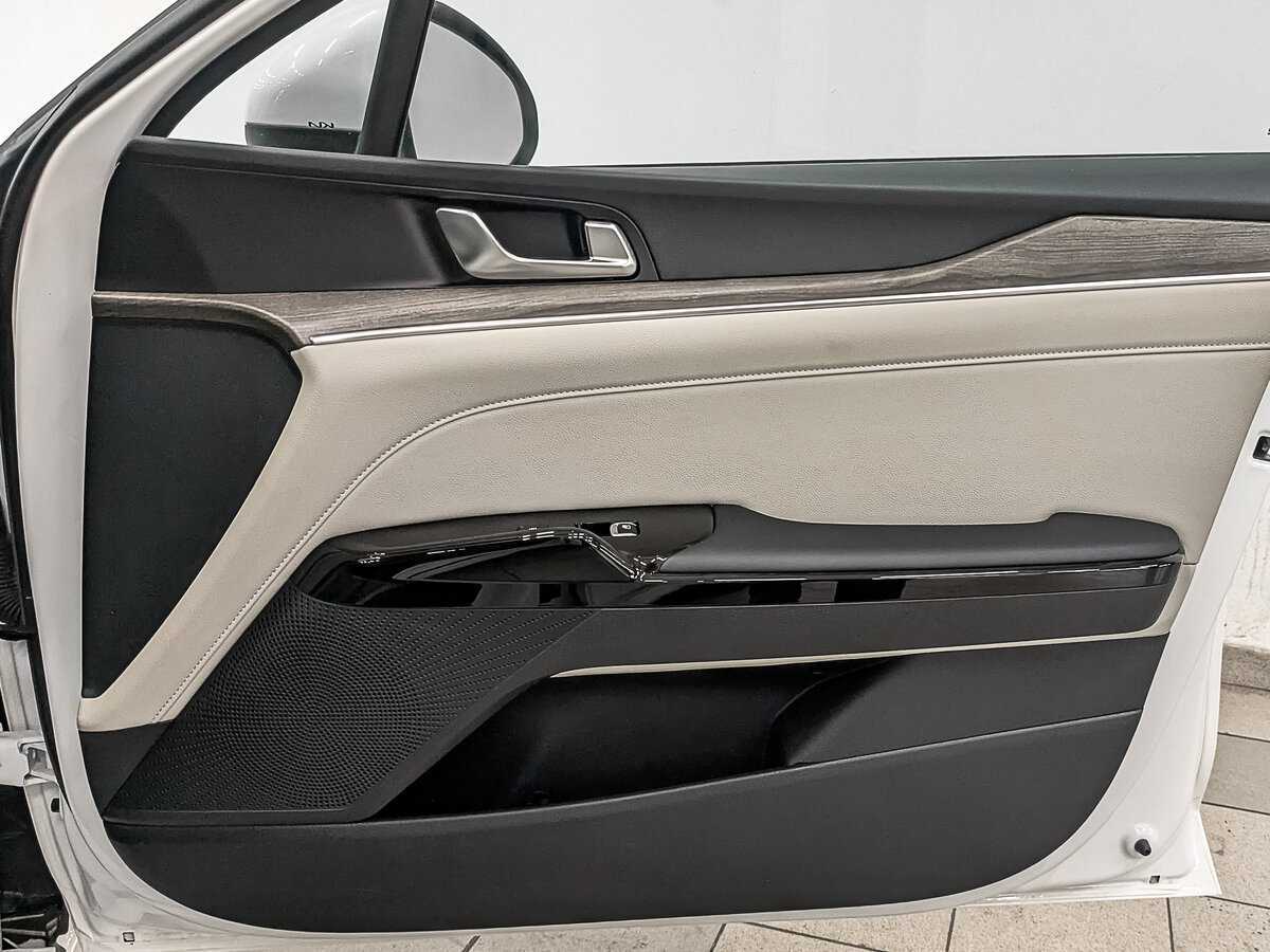 Kia K5 с пробегом — 2022 год. Фото: #23