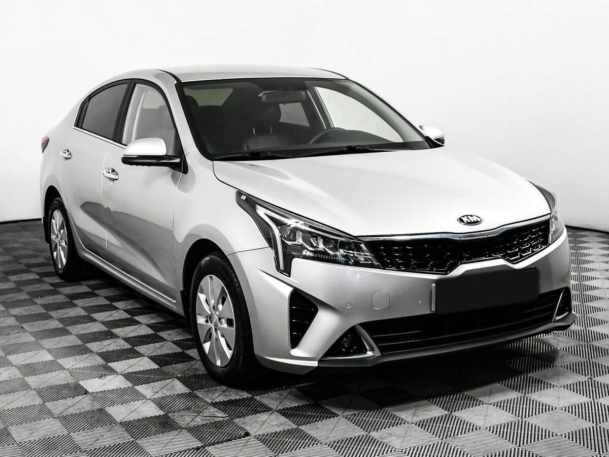 Kia Rio с пробегом — 2021 год. Фото: #2
