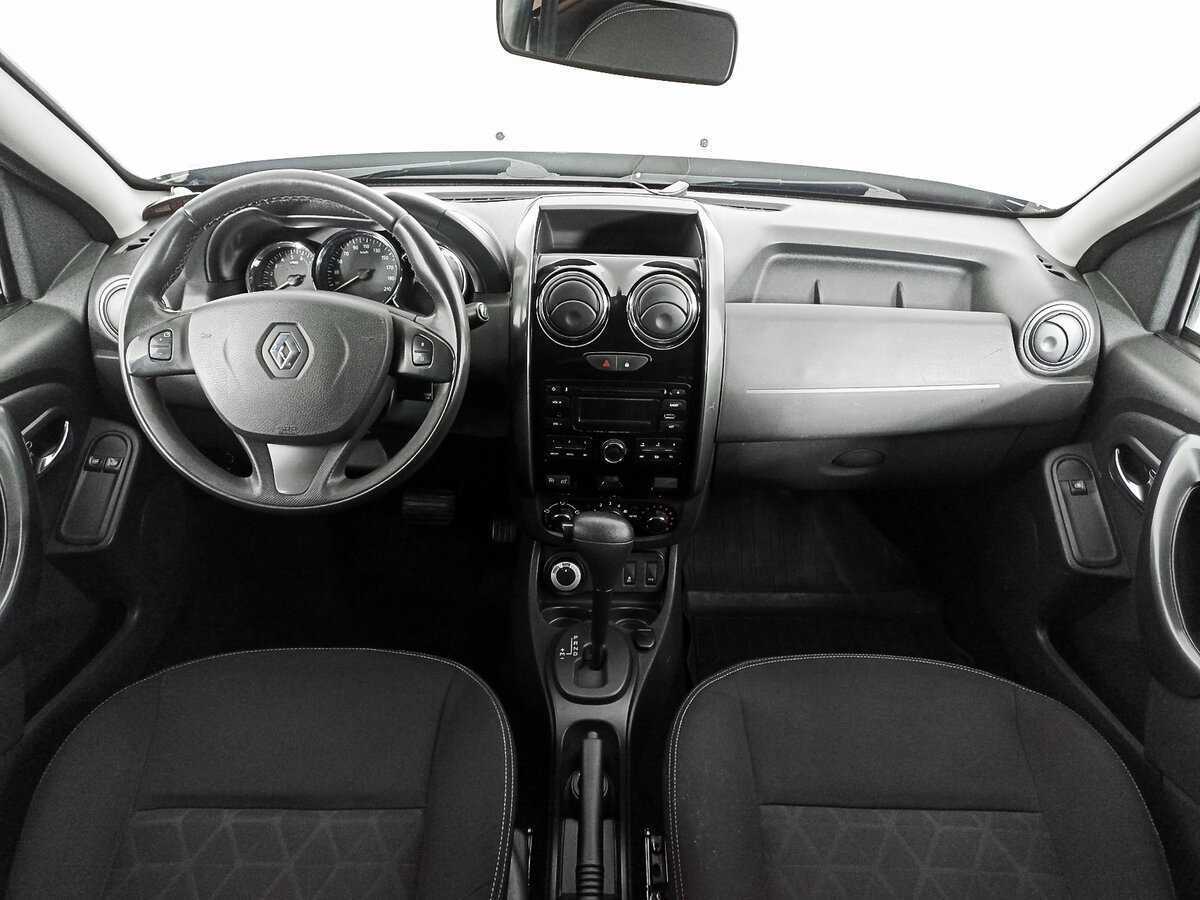 Renault Duster с пробегом — 2016 год. Фото: #13