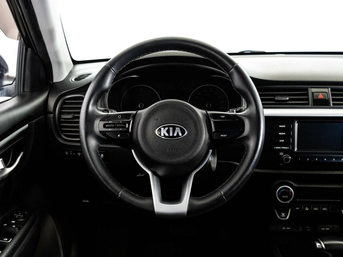 Kia Rio с пробегом — 2018 год. Фото: #8