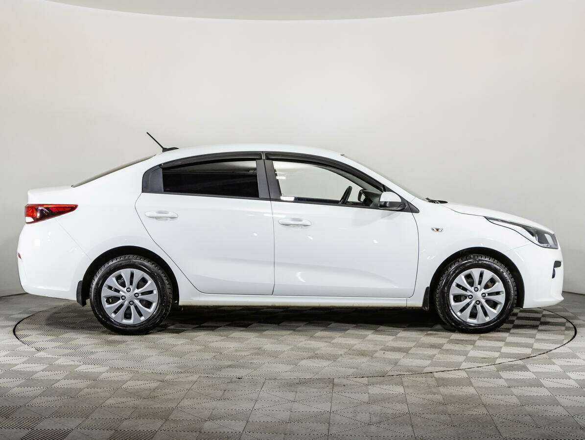 Kia Rio с пробегом — 2019 год. Фото: #3
