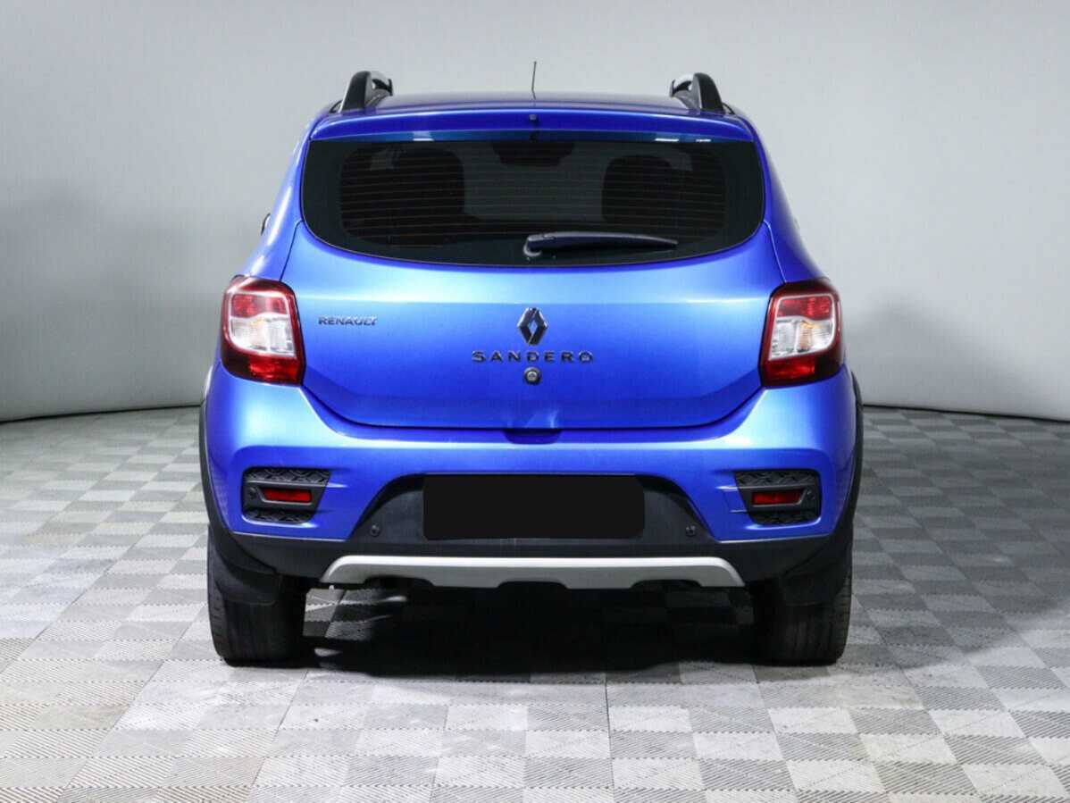Renault Sandero с пробегом — 2018 год. Фото: #4