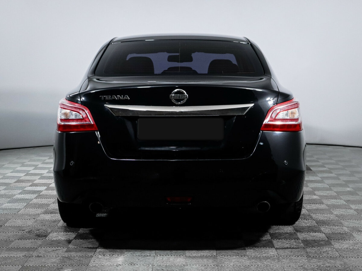 Nissan Teana с пробегом — 2015 год. Фото: #5
