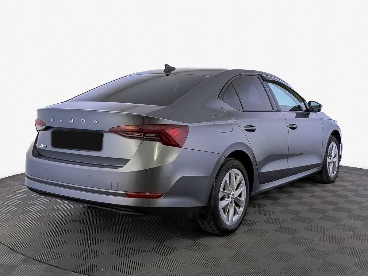 Skoda Octavia с пробегом — 2021 год. Фото: #4