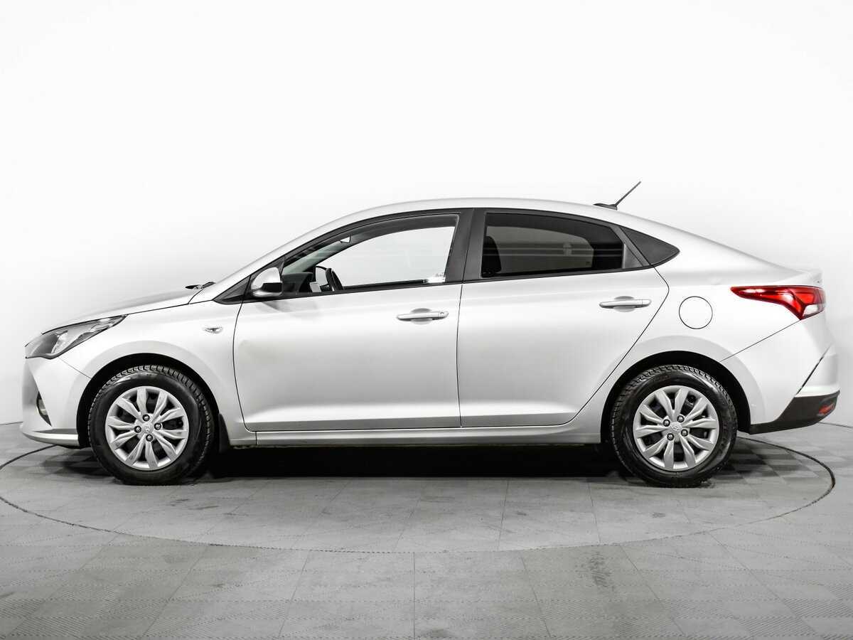 Hyundai Solaris с пробегом — 2021 год. Фото: #7