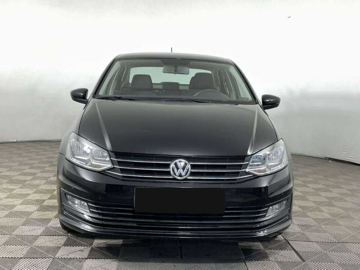 Volkswagen Polo с пробегом — 2019 год. Посмотреть фото