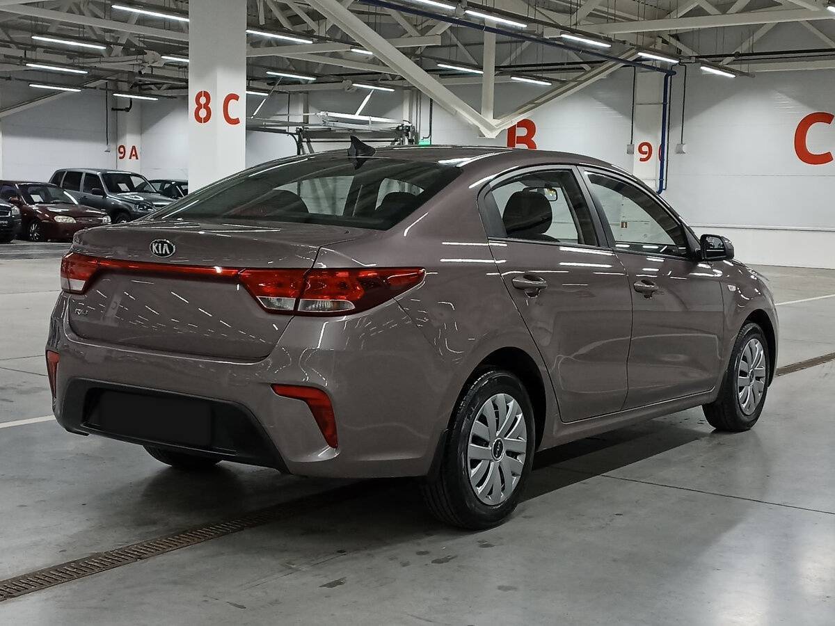 Kia Rio с пробегом — 2018 год. Фото: #4
