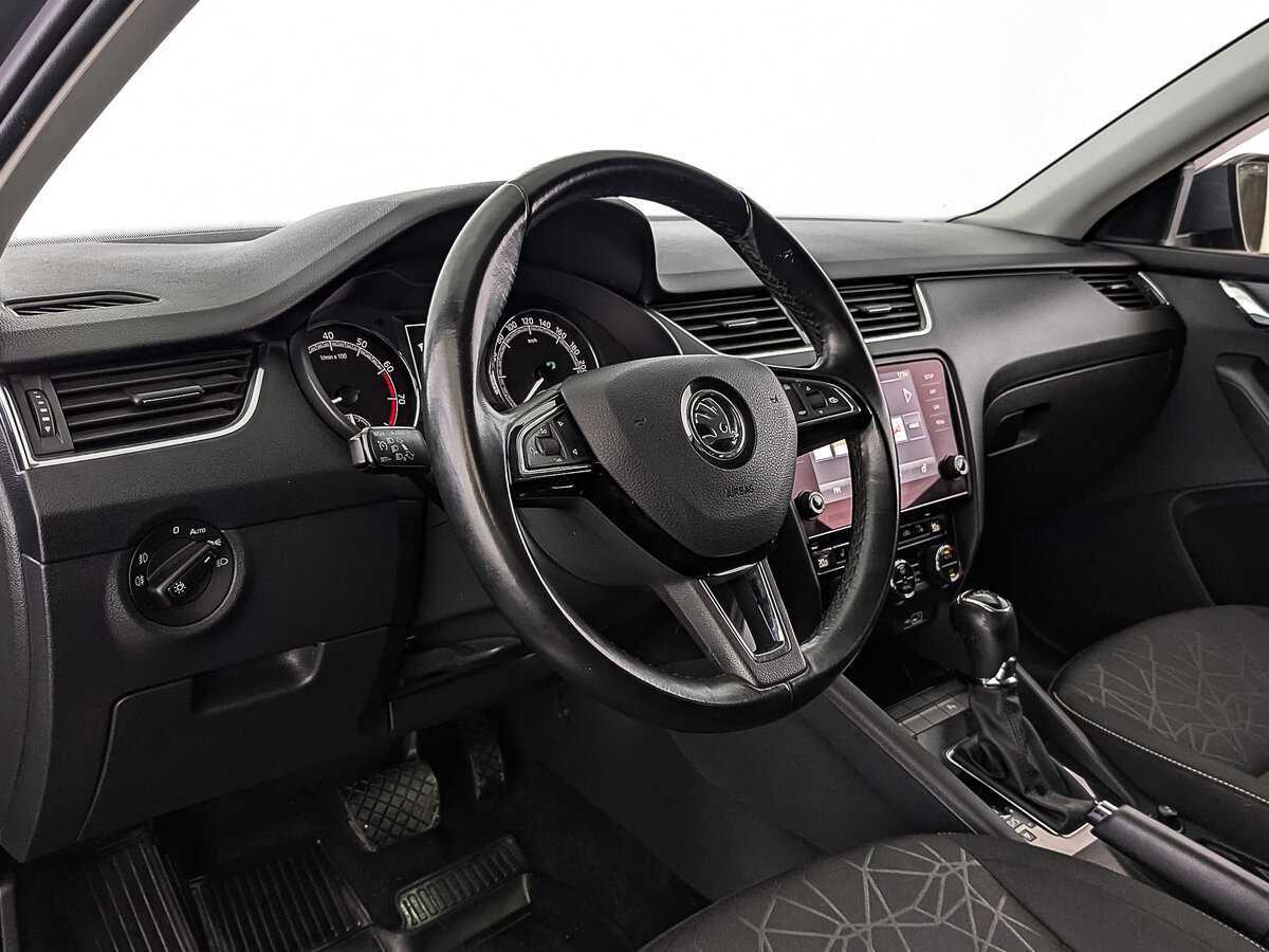 Skoda Octavia с пробегом — 2018 год. Фото: #14