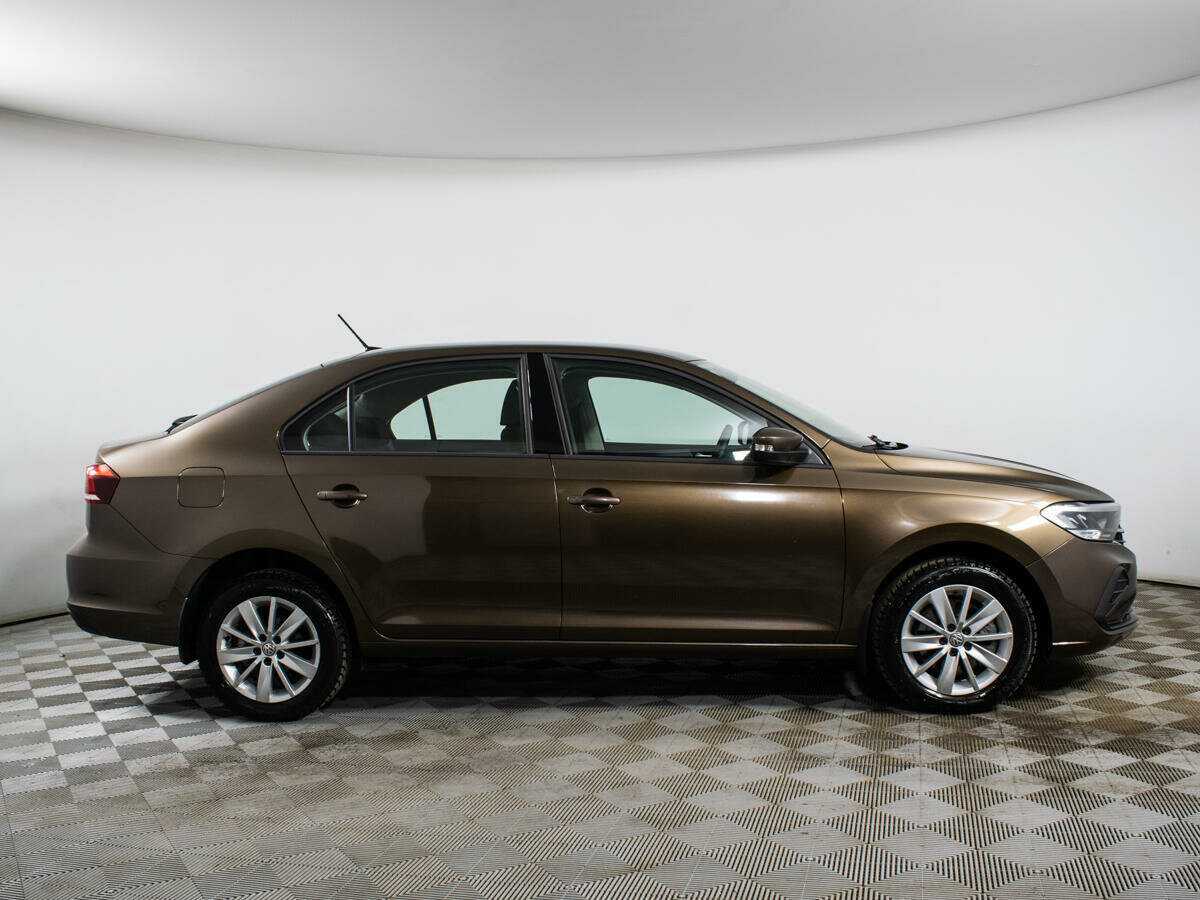 Volkswagen Polo с пробегом — 2022 год. Фото: #3