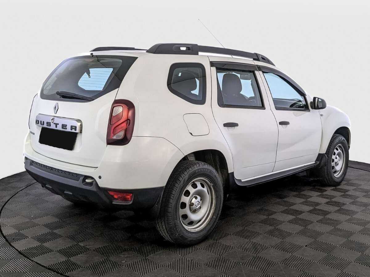 Renault Duster с пробегом — 2016 год. Фото: #4