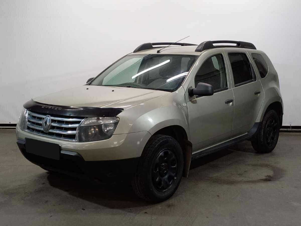 Renault Duster с пробегом — 2014 год. Посмотреть фото