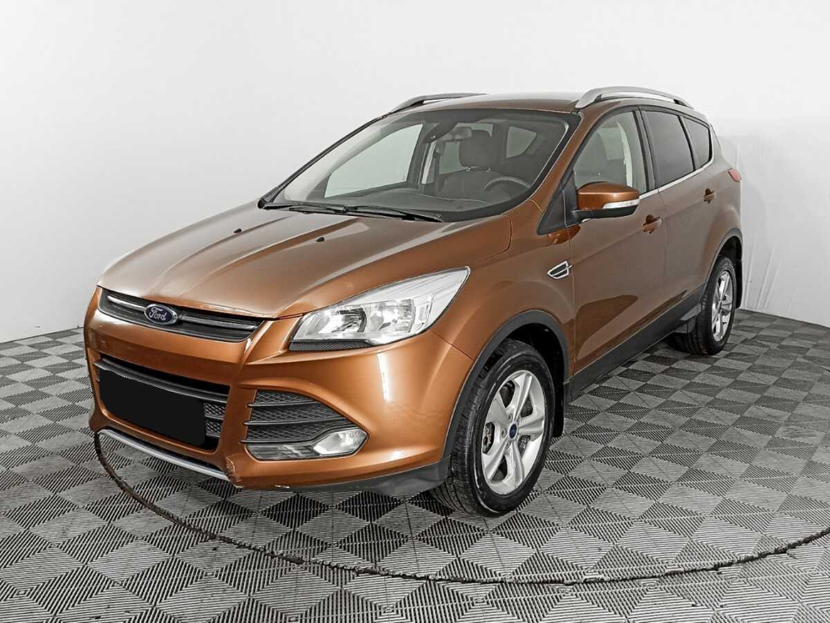 Ford Kuga с пробегом — 2013 год. Фото: #0