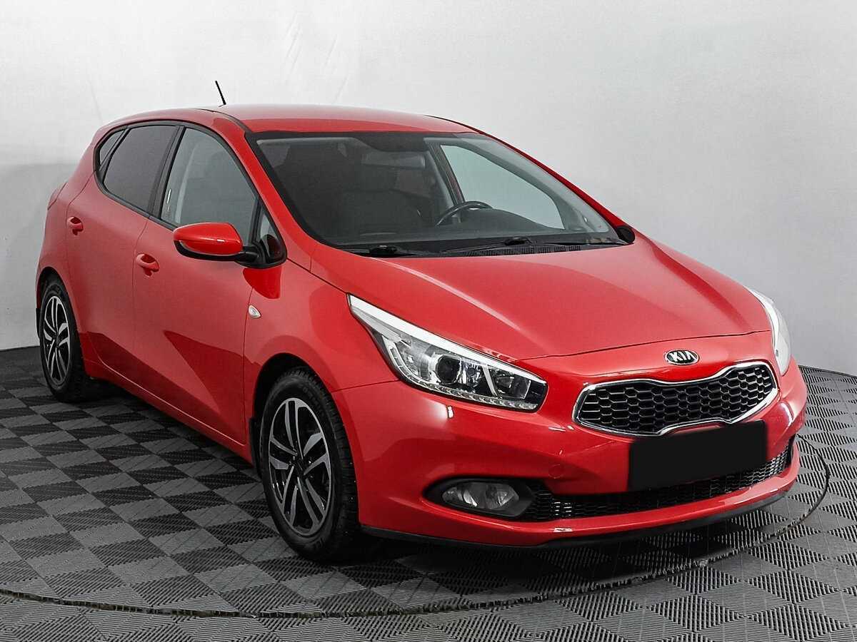 Kia Ceed с пробегом — 2015 год. Фото: #2