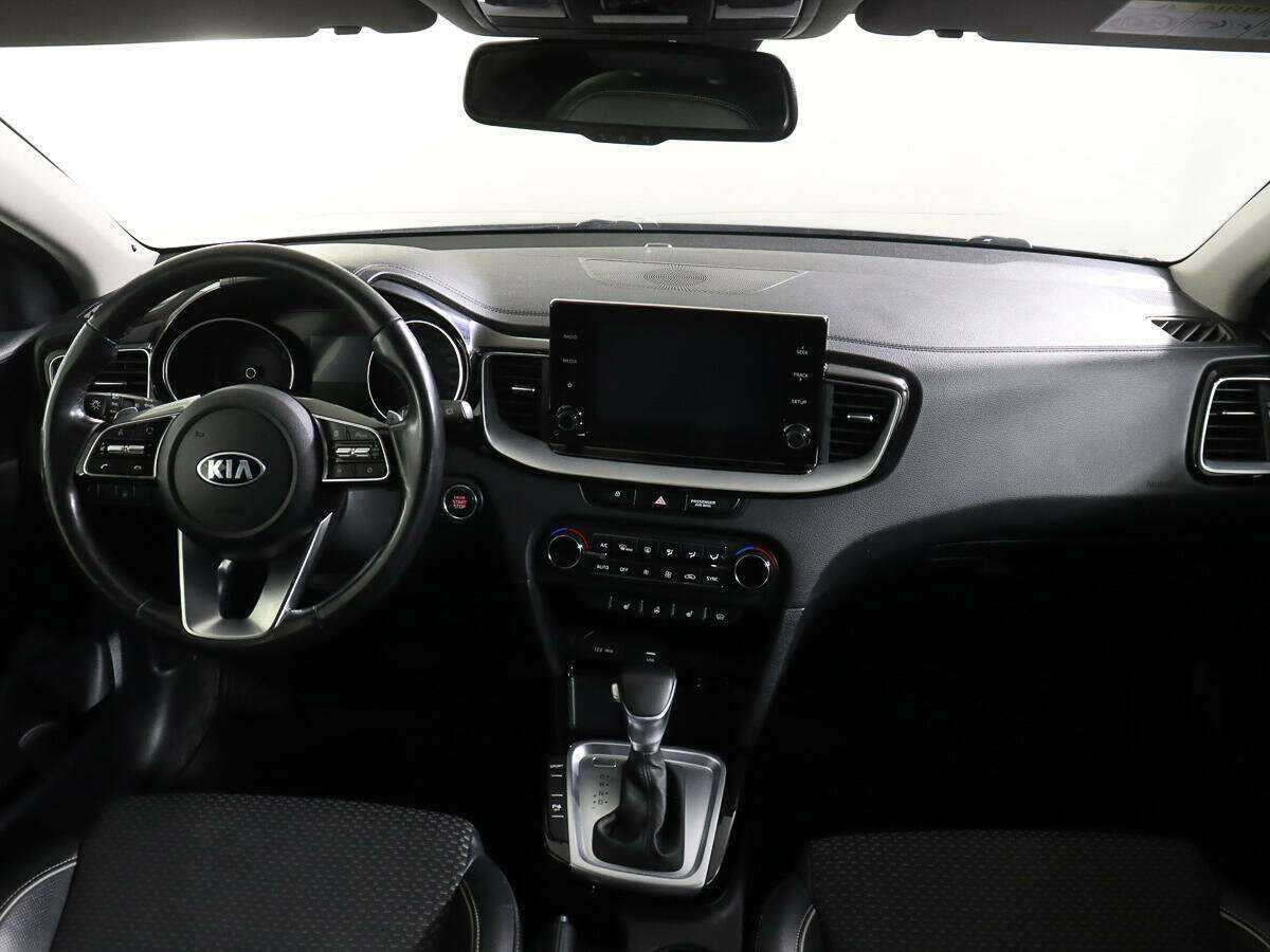 Kia Ceed с пробегом — 2020 год. Фото: #7