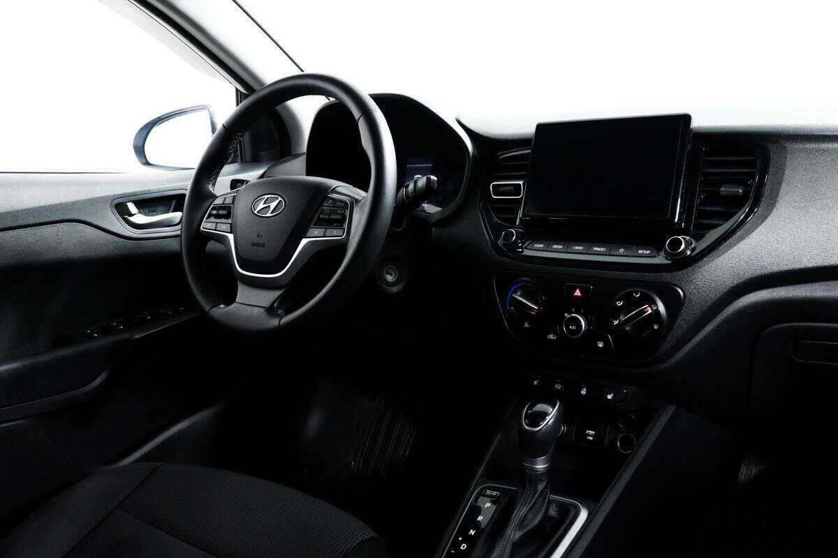 Hyundai Solaris с пробегом — 2020 год. Фото: #10