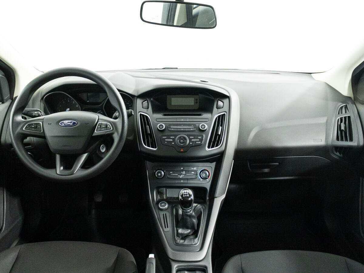 Ford Focus с пробегом — 2017 год. Фото: #12