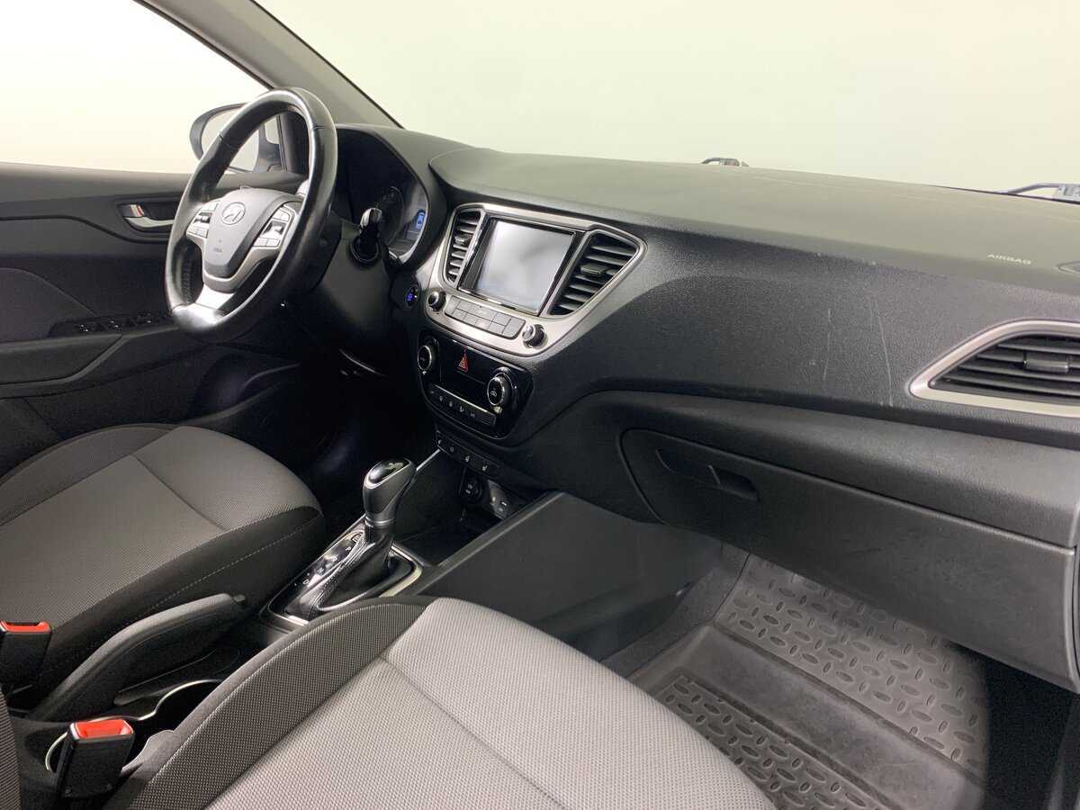 Hyundai Solaris с пробегом — 2018 год. Фото: #13