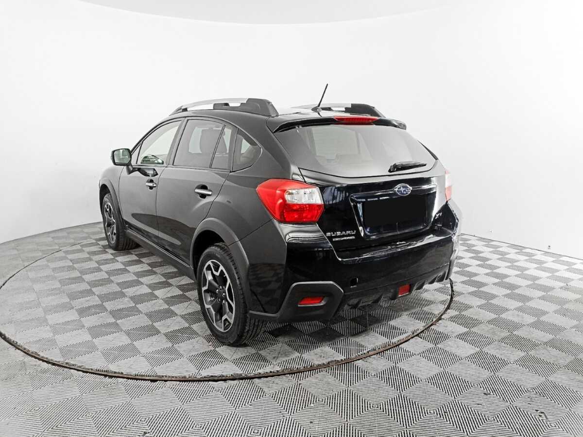Subaru XV с пробегом — 2012 год. Фото: #4