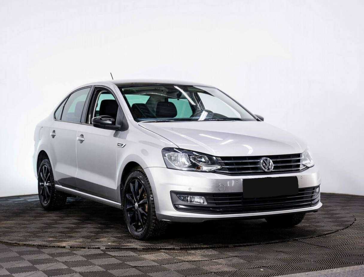 Volkswagen Polo с пробегом — 2018 год. Фото: #2