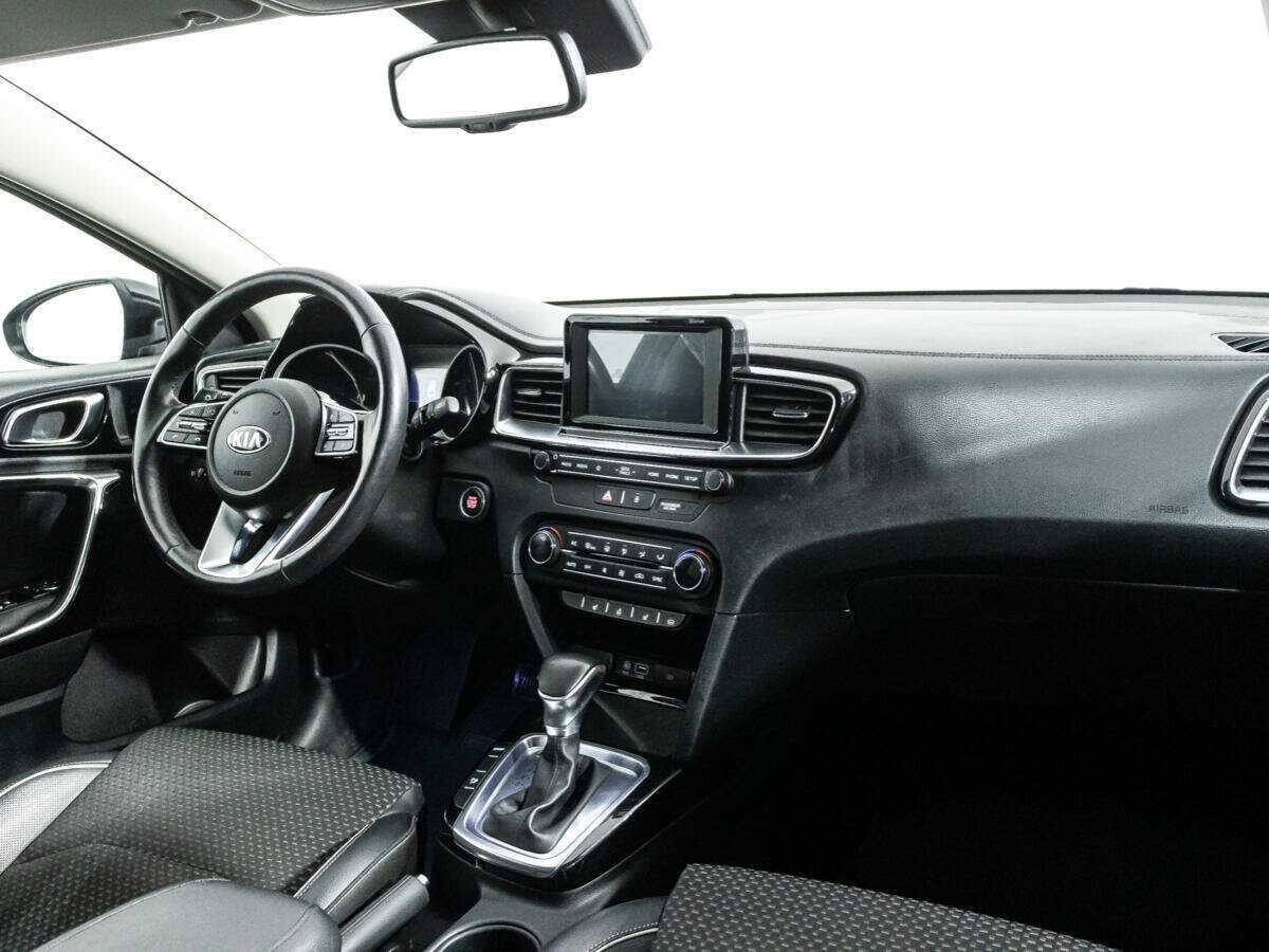 Kia Ceed с пробегом — 2019 год. Фото: #8