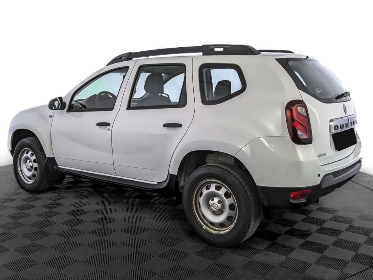 Renault Duster с пробегом — 2016 год. Фото: #6