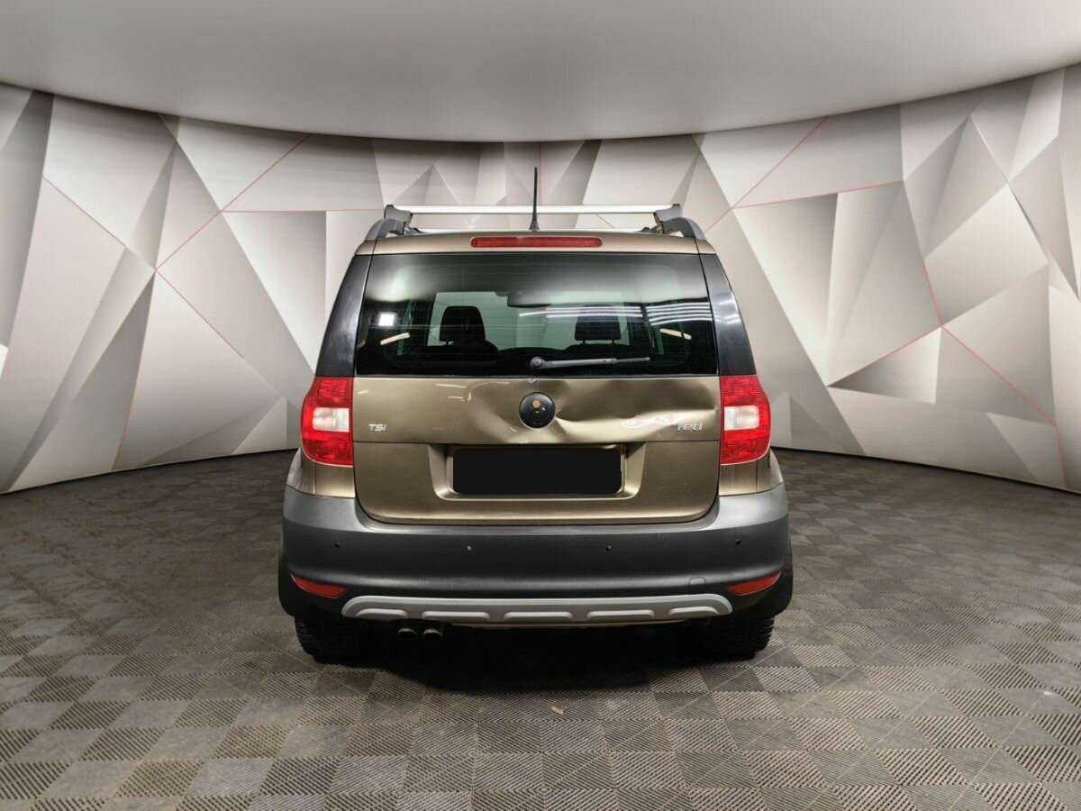 Skoda Yeti с пробегом — 2012 год. Фото: #6
