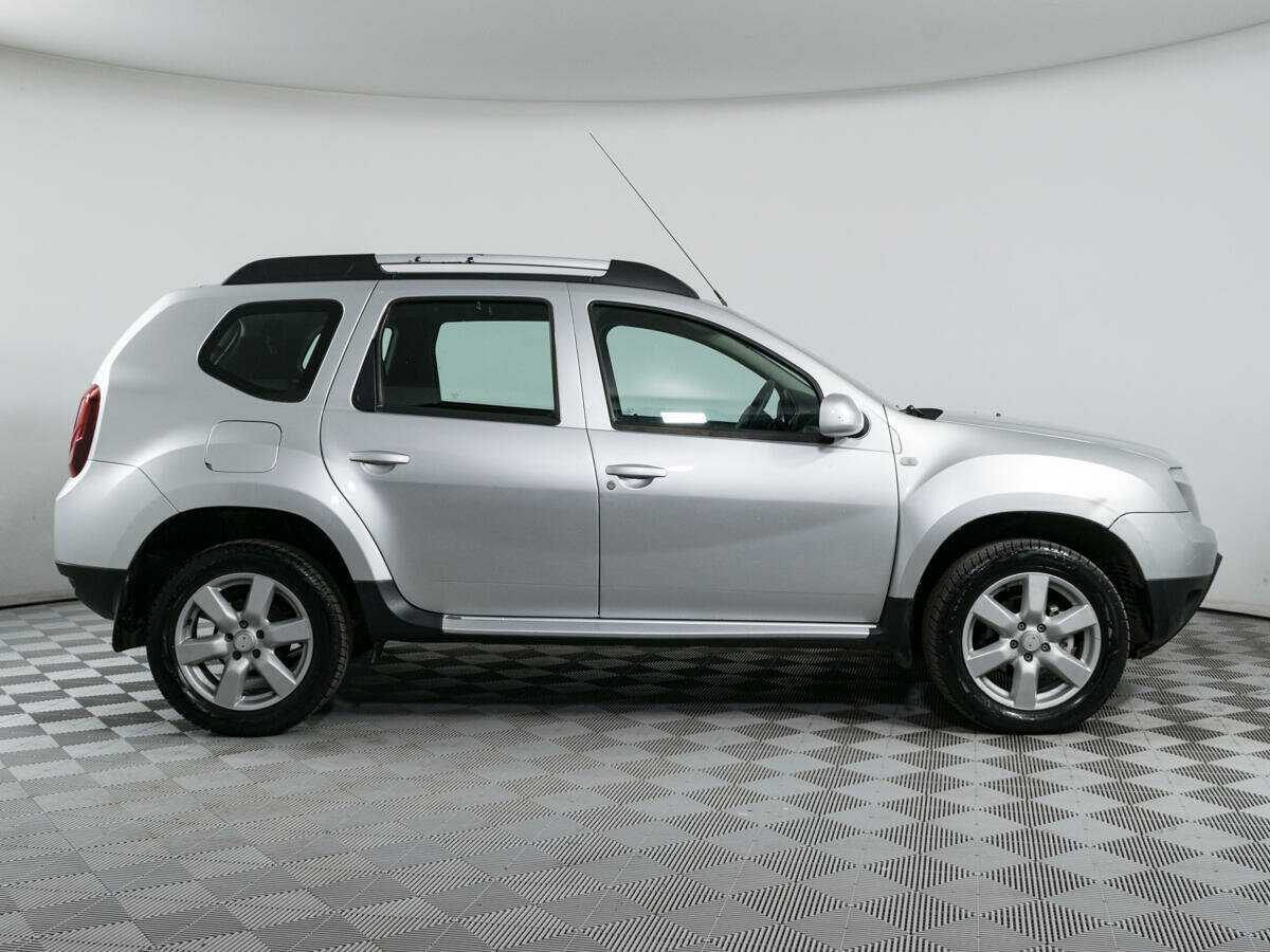 Renault Duster с пробегом — 2014 год. Фото: #3