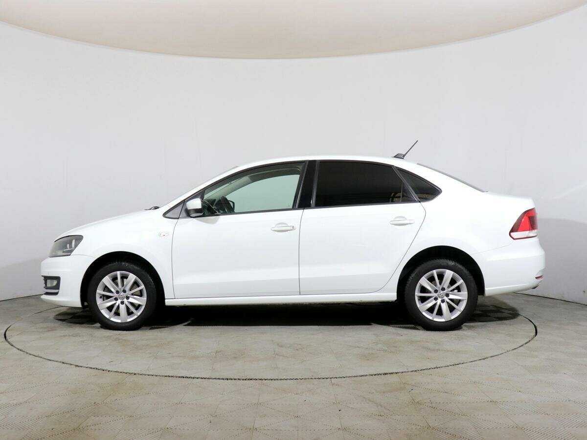 Volkswagen Polo с пробегом — 2017 год. Фото: #7