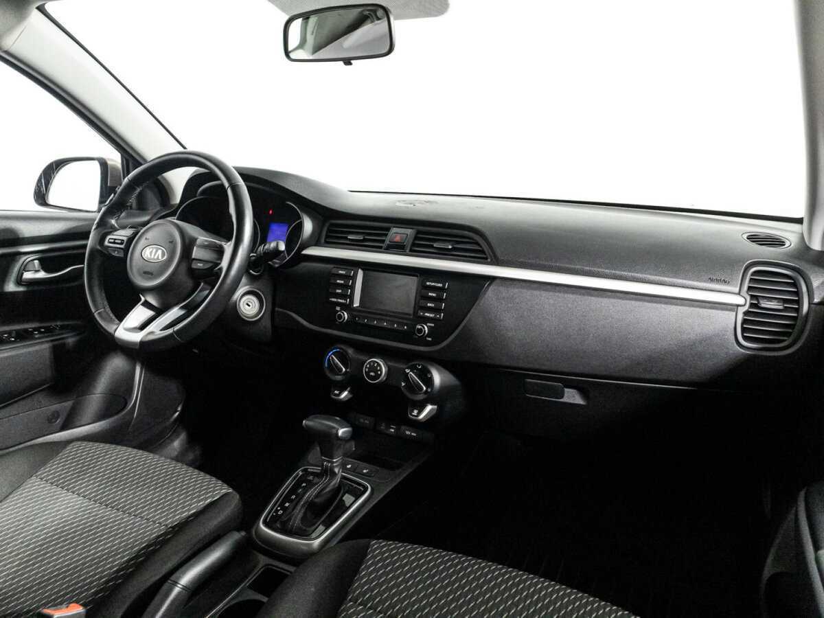 Kia Rio с пробегом — 2019 год. Фото: #8
