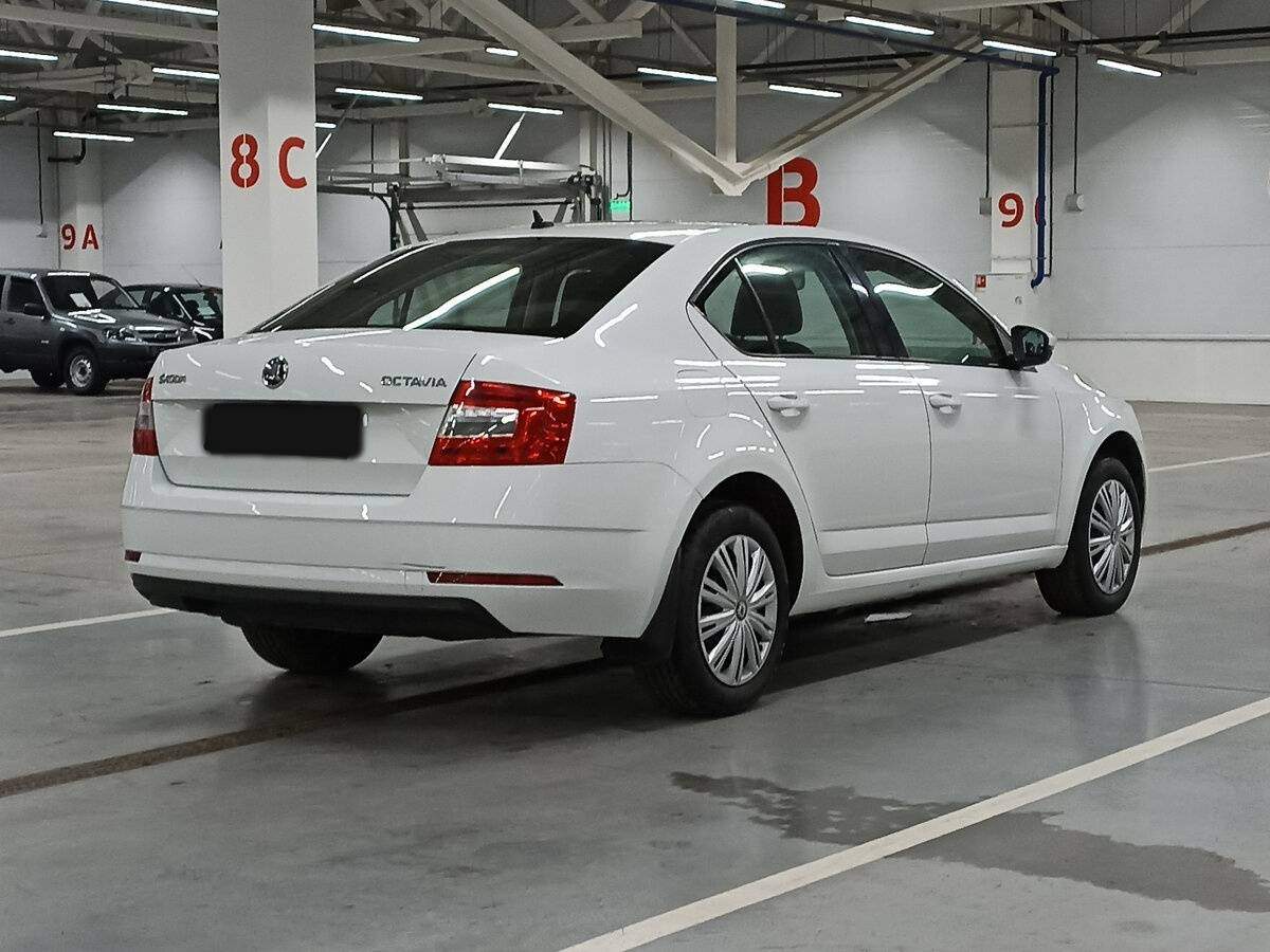 Skoda Octavia с пробегом — 2018 год. Фото: #4