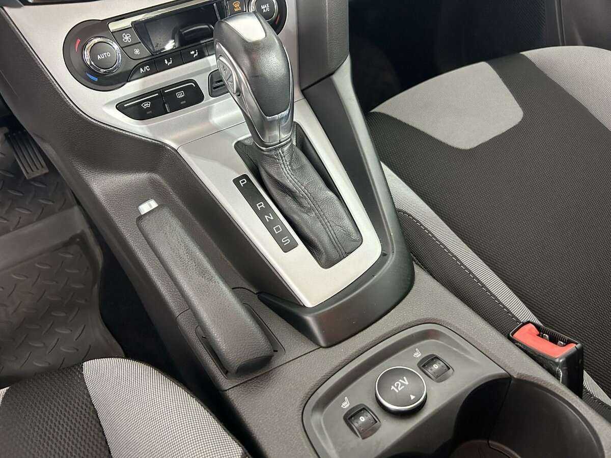 Ford Focus с пробегом — 2014 год. Фото: #12