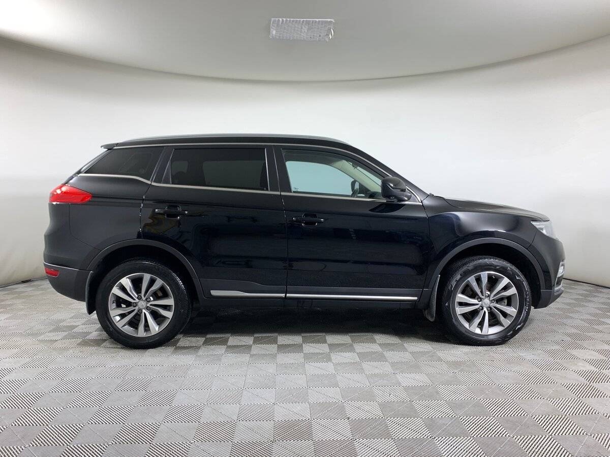 Geely Atlas с пробегом — 2019 год. Фото: #3