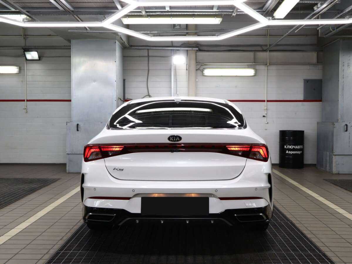 Kia K5 с пробегом — 2021 год. Фото: #3