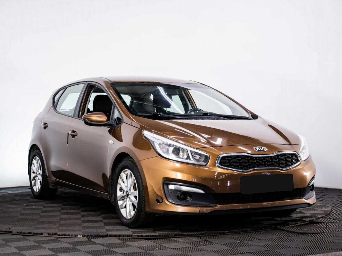 Kia Ceed с пробегом — 2017 год. Фото: #2