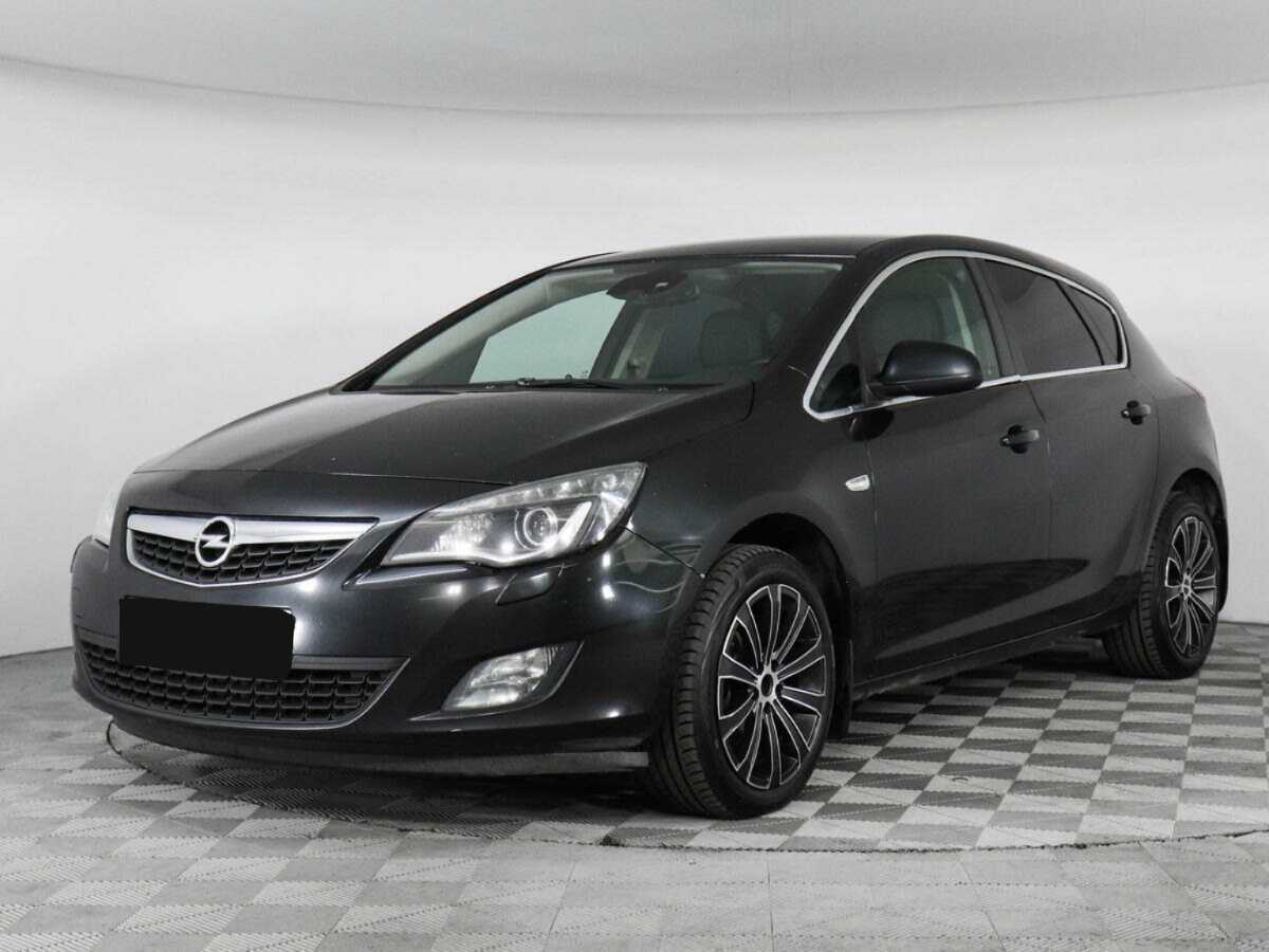 Opel Astra с пробегом — 2012 год. Посмотреть фото