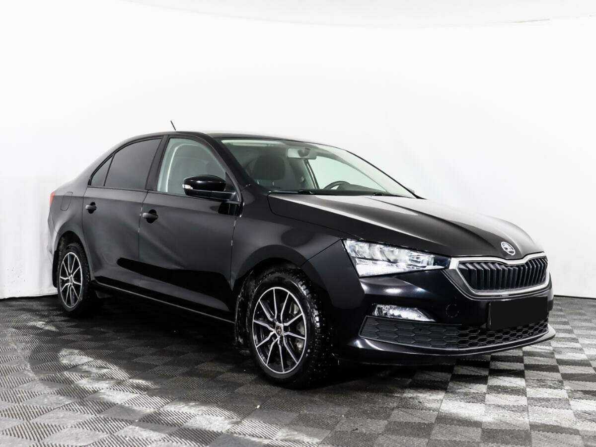 Skoda Rapid с пробегом — 2021 год. Фото: #2