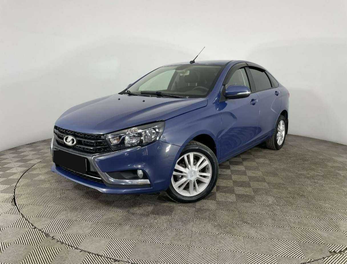 Lada (ВАЗ) Vesta с пробегом — 2017 год. Посмотреть фото