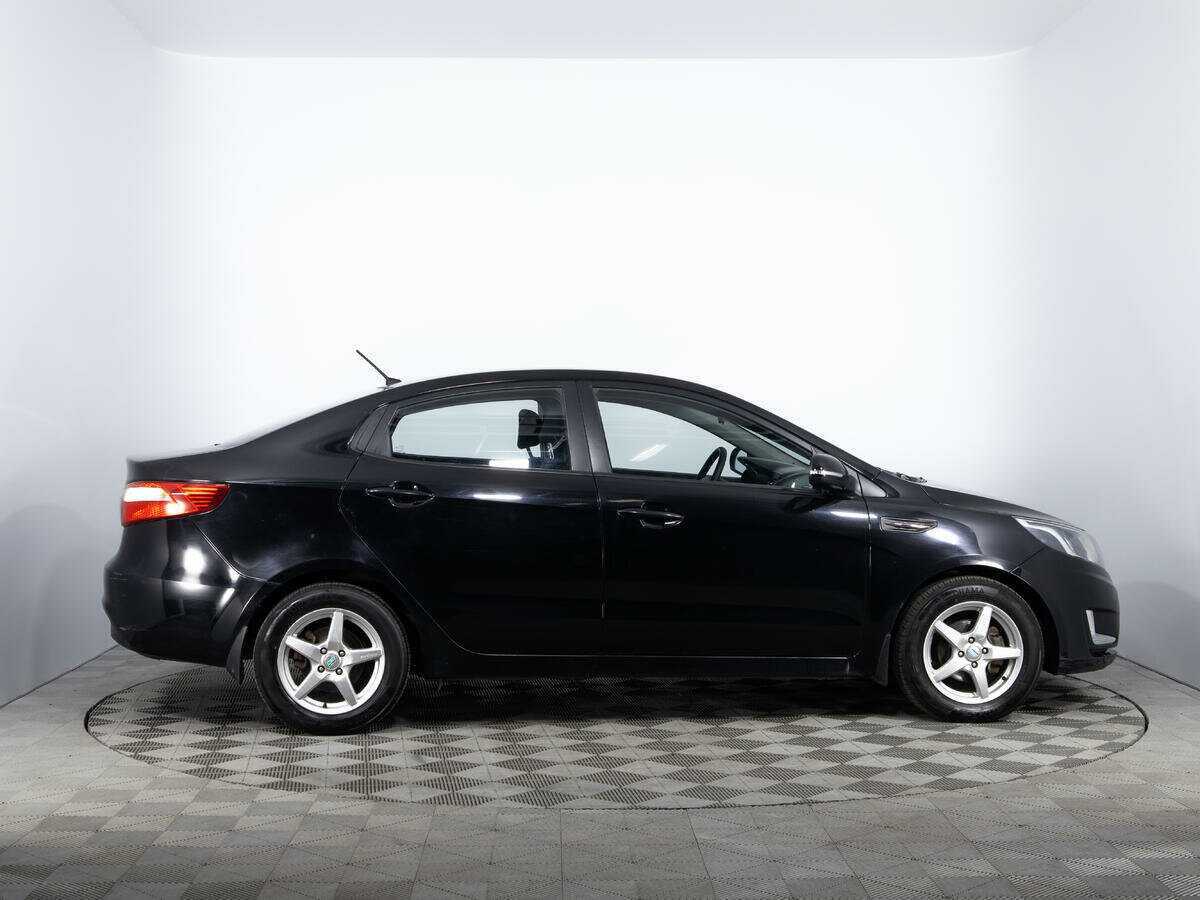 Kia Rio с пробегом — 2014 год. Фото: #3