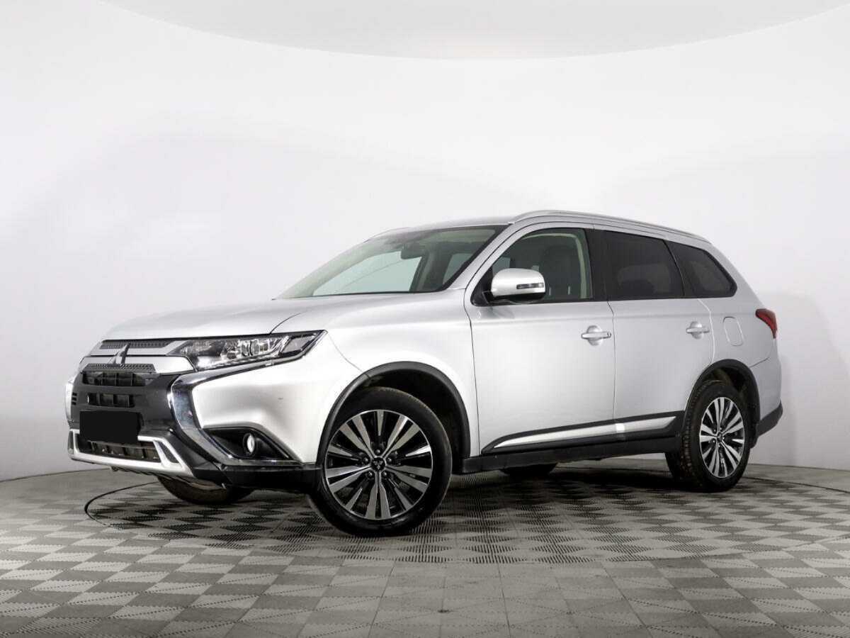 Mitsubishi Outlander с пробегом — 2019 год. Посмотреть фото