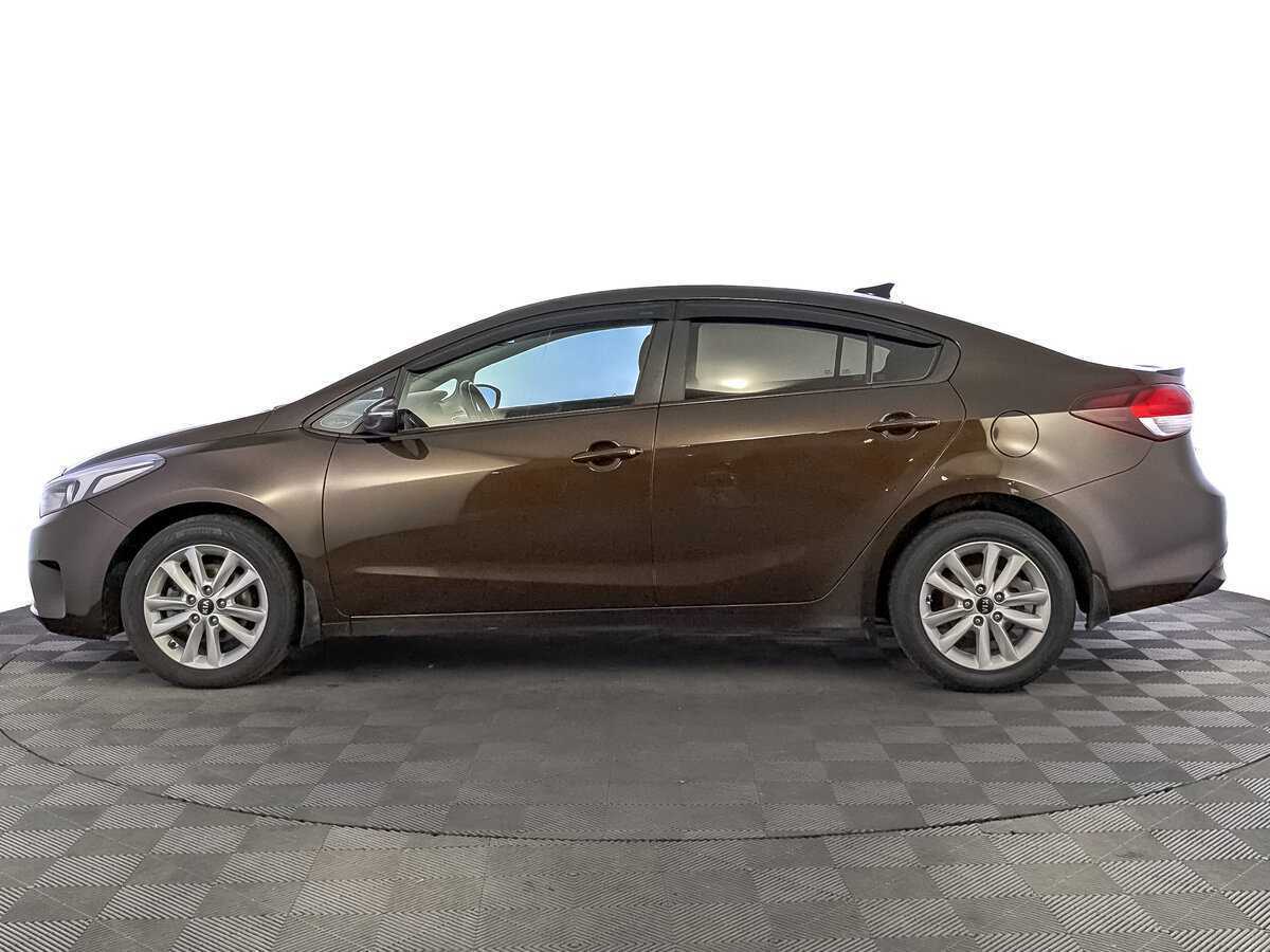 Kia Cerato с пробегом — 2019 год. Фото: #7
