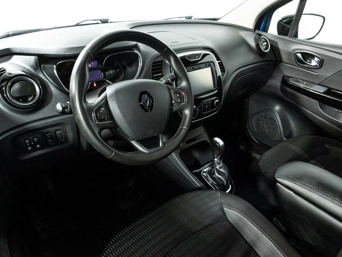 Renault Kaptur с пробегом — 2017 год. Фото: #10